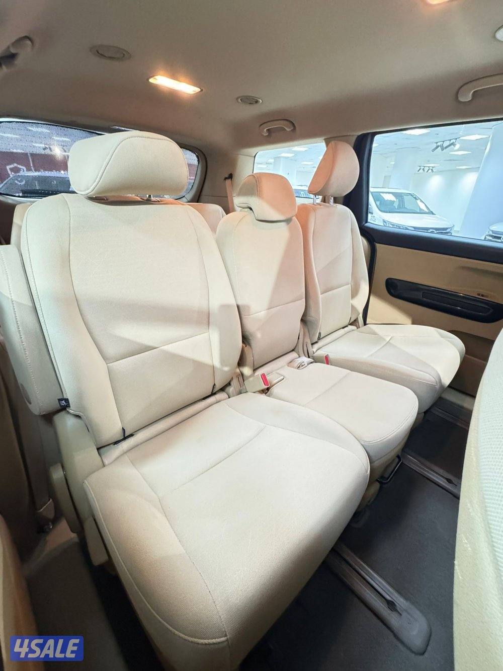 كيا كرنفال9