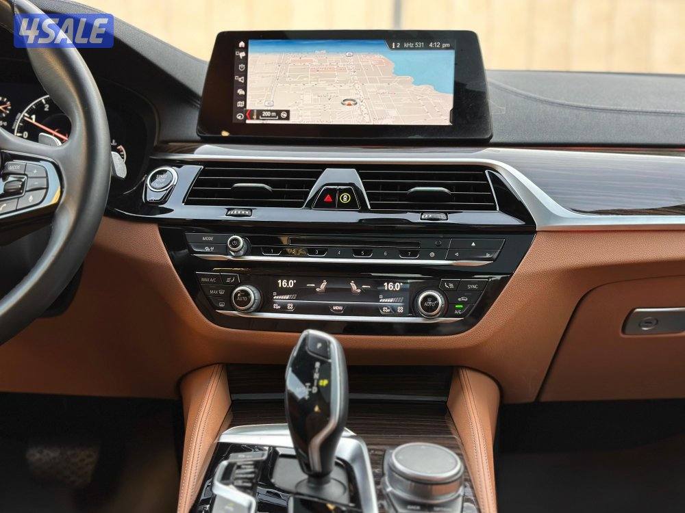 للبيع BMW530i موديل 2020 وارد الغانم10