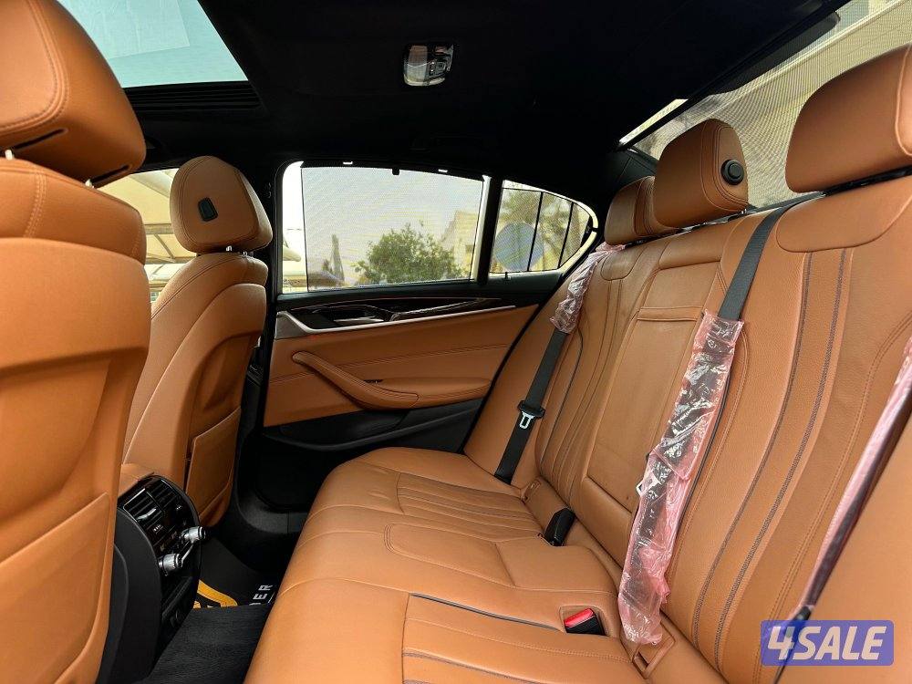 للبيع BMW530i موديل 2020 وارد الغانم13