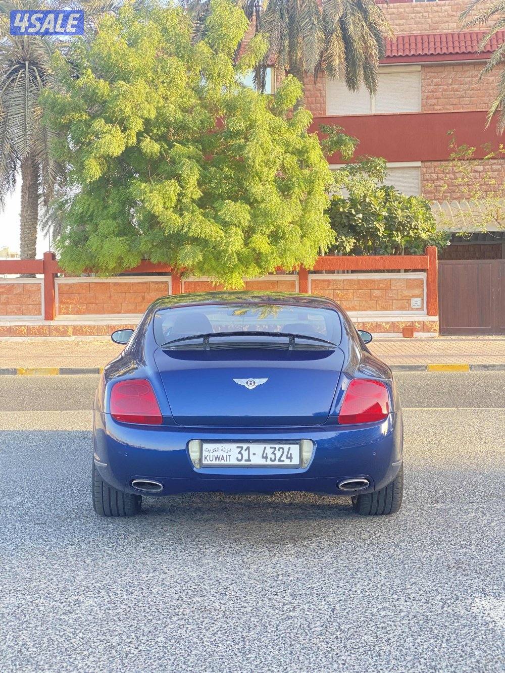 للبيع بينتلي كونتننتال GT / موديل 2009 / بحالة ممتازة13