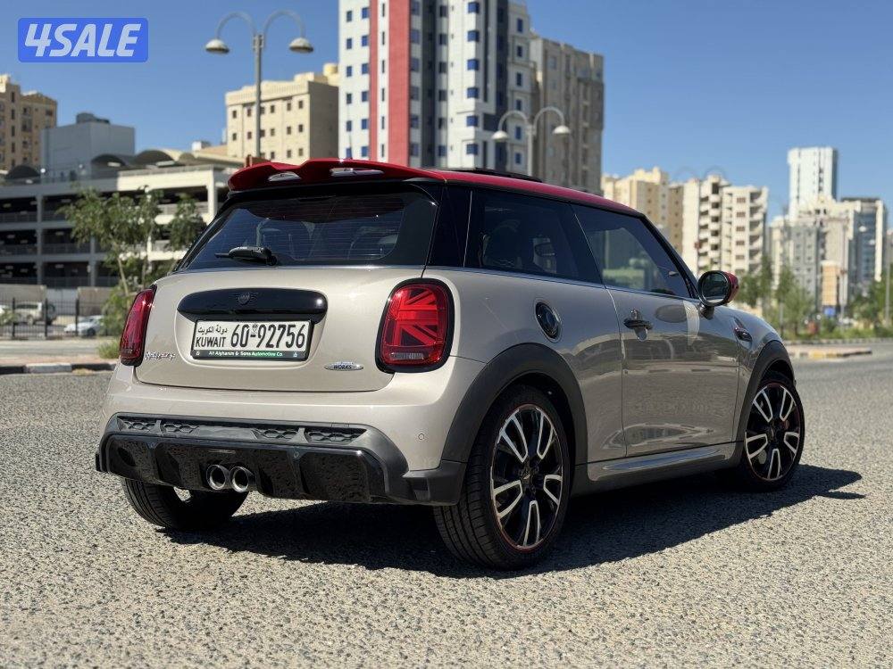 للبيع ميني كوبر JCW موديل 2022 أعلي مواصفات عداد 25 ألف12