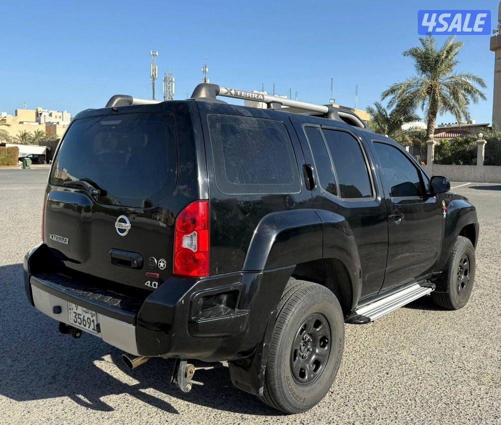 بحالة ممتازة جيب اكستيرا 2010 دبل قير شاشة مجهز للبر عليه معاونيات رفع5