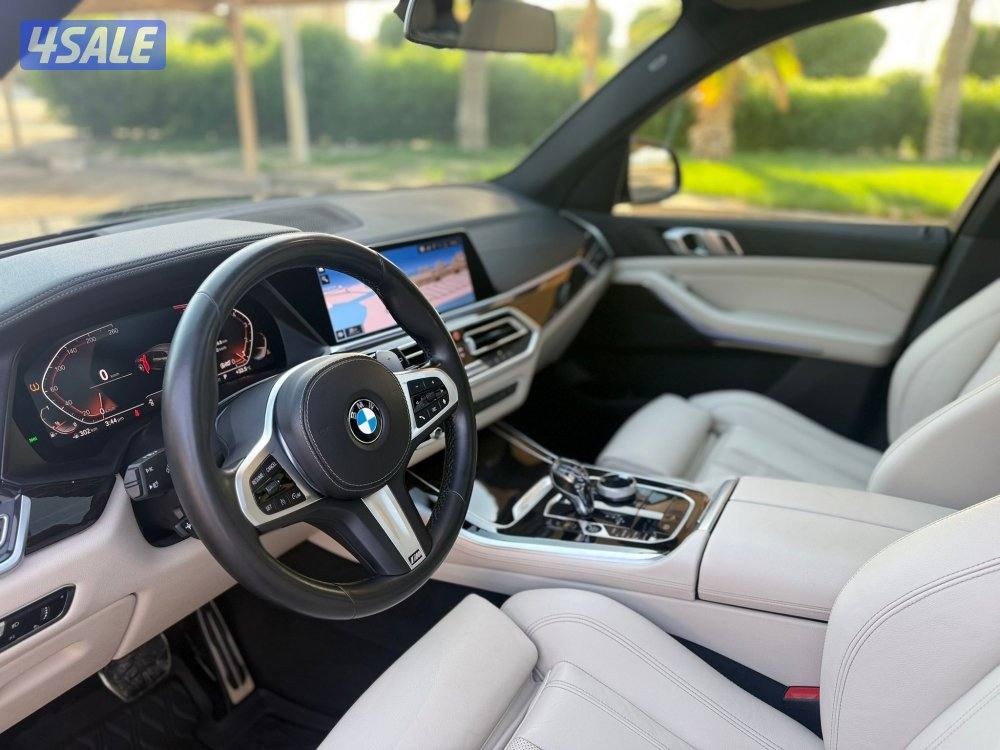 للبيع : جيب بي ام دبليو X5 موديل : 2020 عداد : 120 الف7