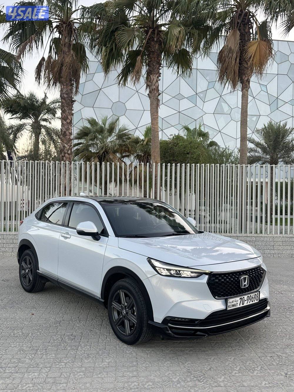 هوندا HR-V-2023 الدرجة الأولى بانوراما.. صبغ الوكالة1