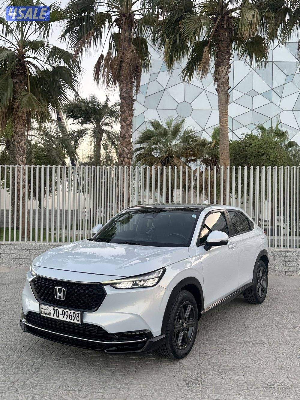 هوندا HR-V-2023 الدرجة الأولى بانوراما.. صبغ الوكالة6