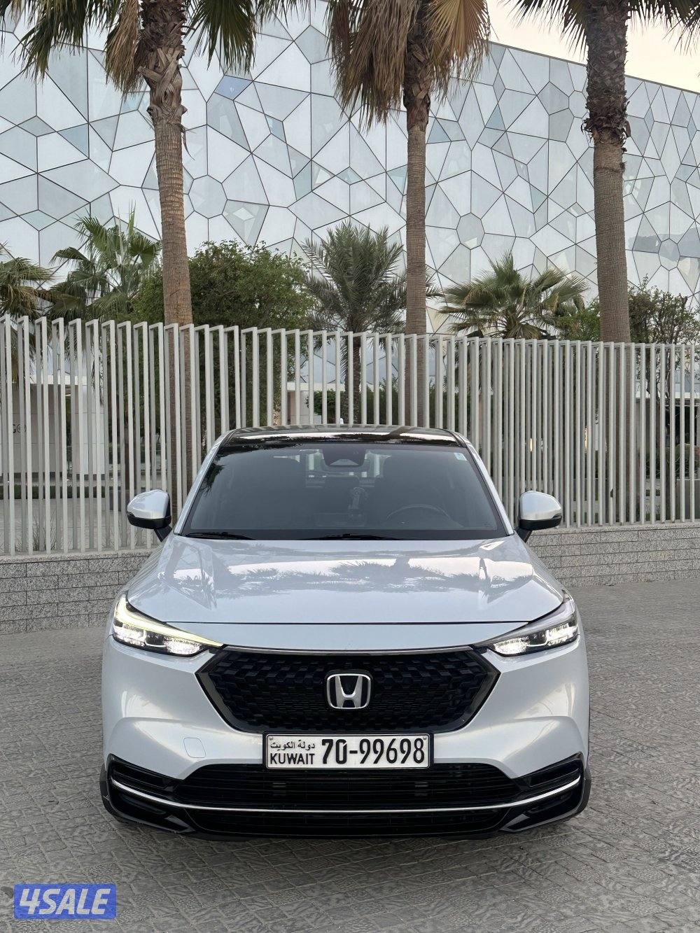 هوندا HR-V-2023 الدرجة الأولى بانوراما.. صبغ الوكالة7