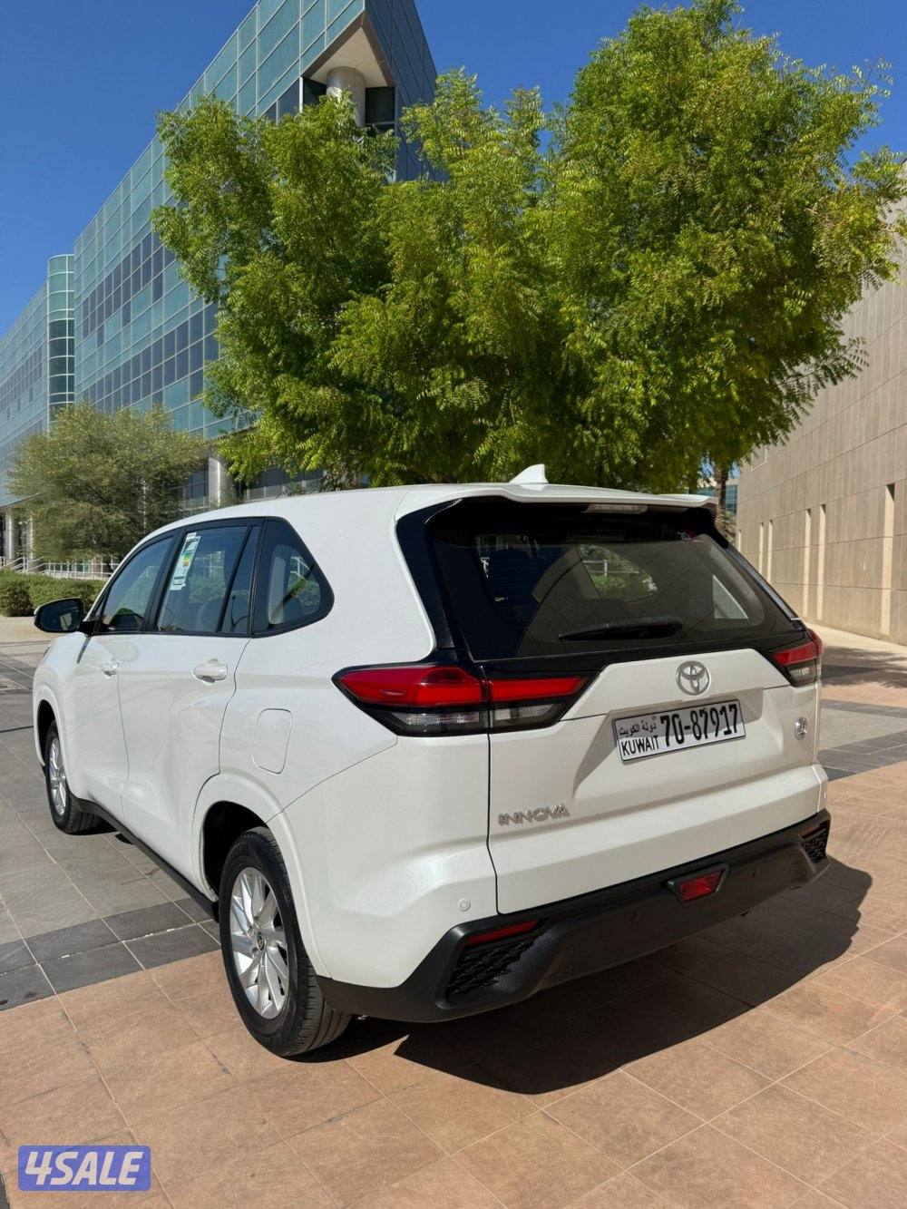 تويوتا انوفا موديل 20240