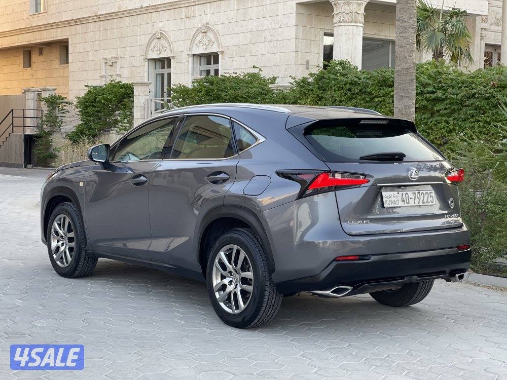لكزس NX200T المالك الاول موديل 20172