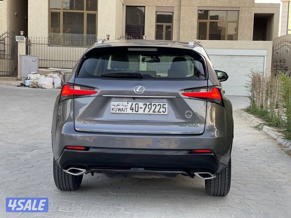 لكزس NX200T المالك الاول موديل 20174