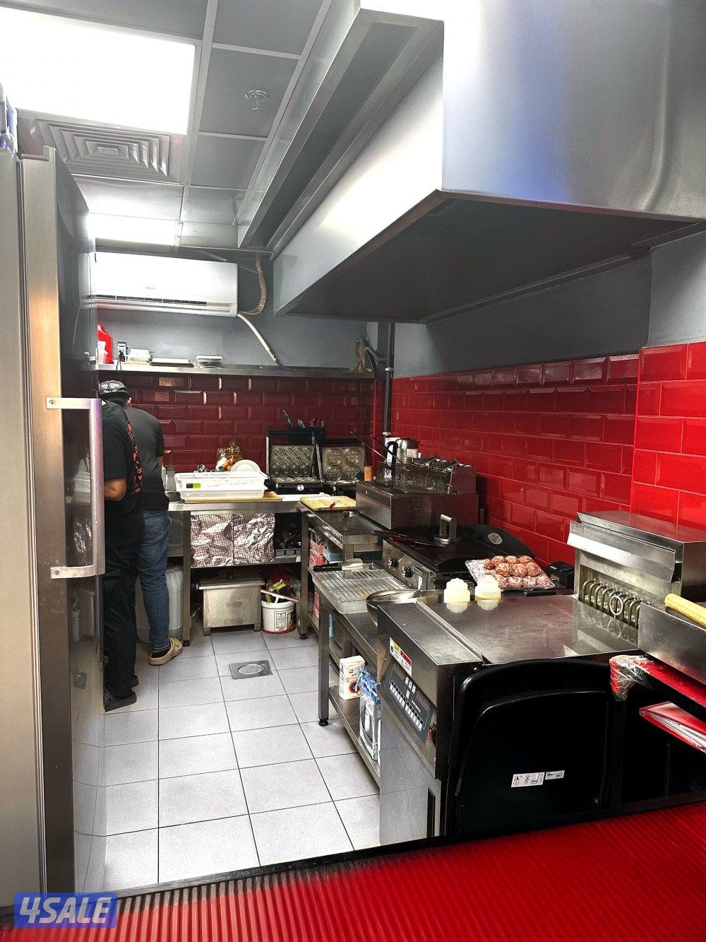 للبيع مطعم في شرق فريد من نوعه1