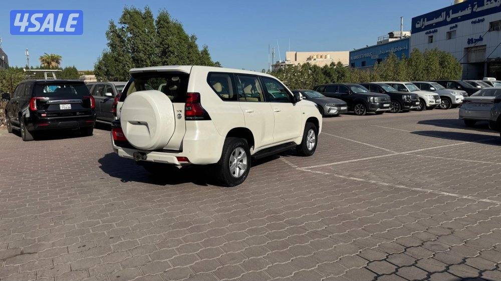 تويوتا برادو 6 سلندر VX موديل 2021 صبغ الوكالة0