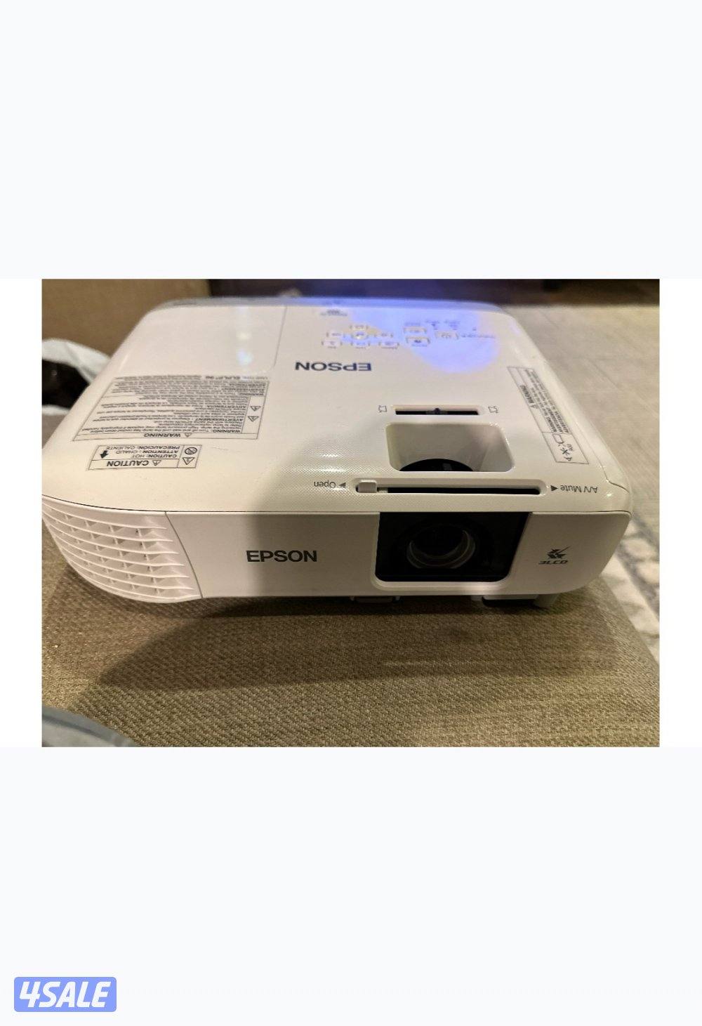 بروجكتر (داتاشو)أبسون 3500سطوع epson 1070