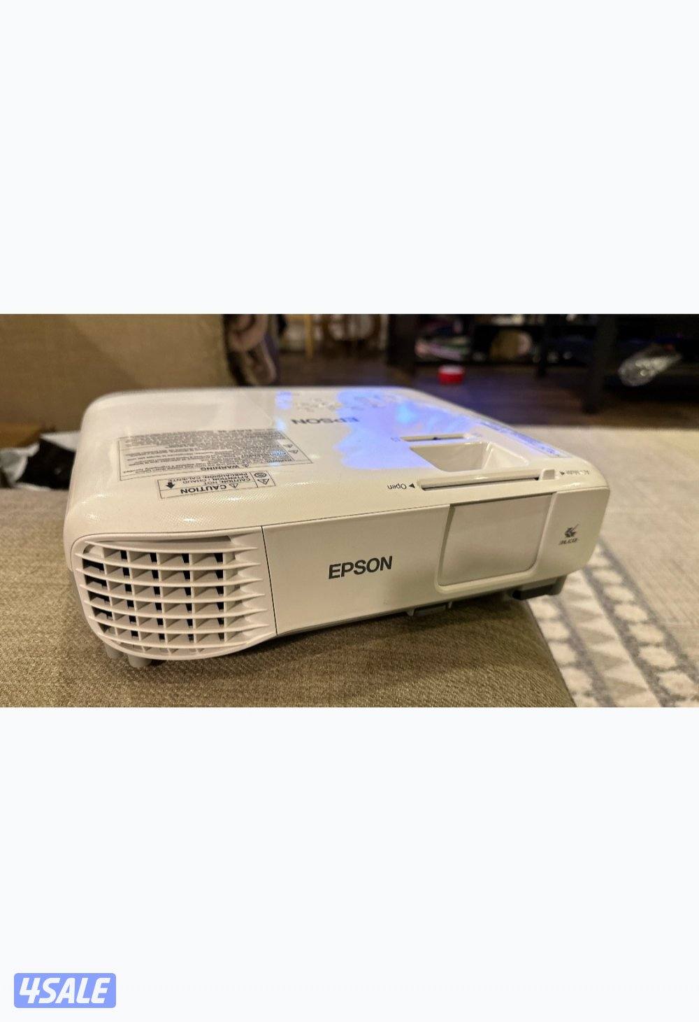 بروجكتر (داتاشو)أبسون 3500سطوع epson 1073