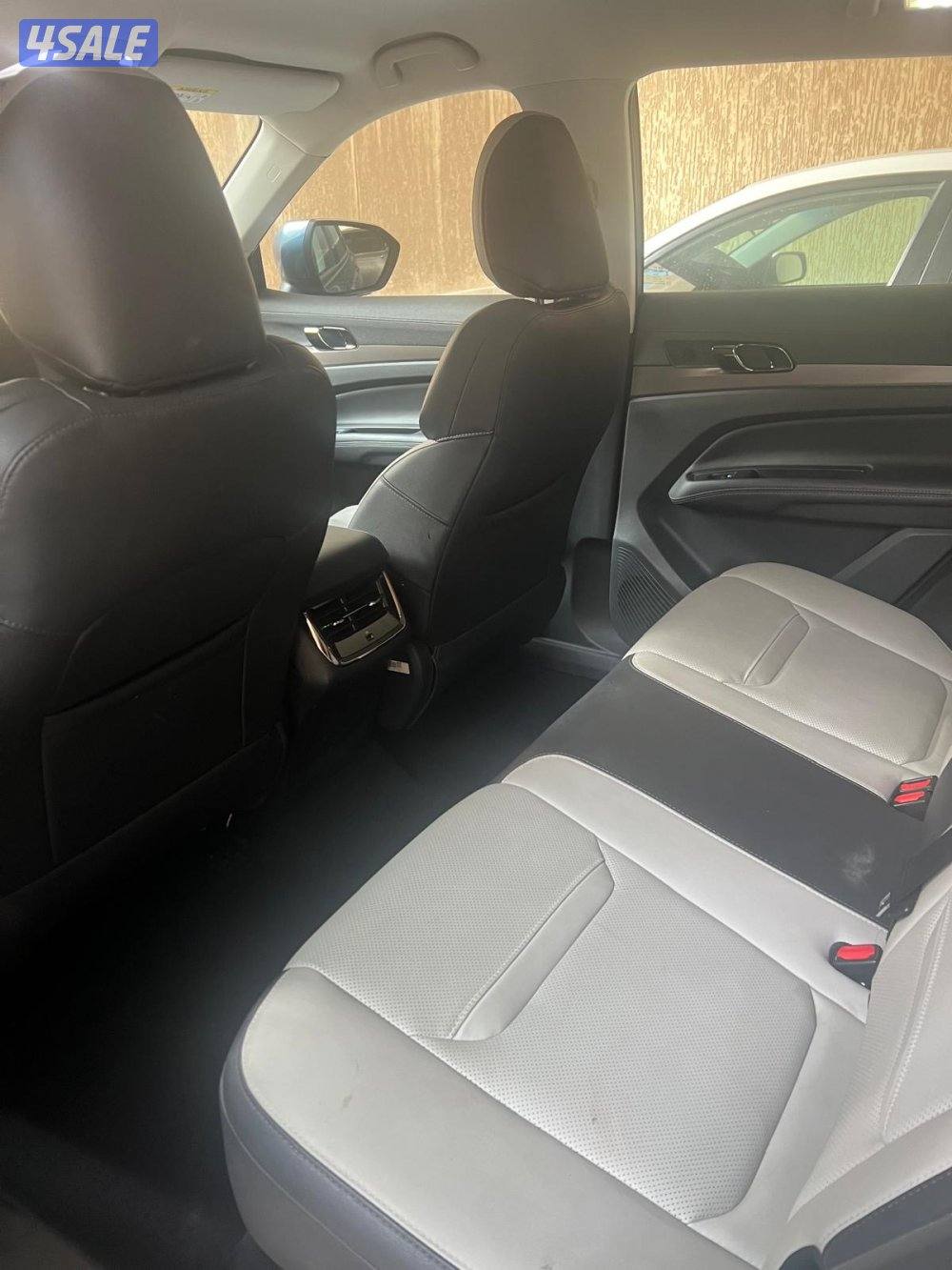 For Sale Ford Territory 2023 in Excellent condition للبيع فورد تيرتوري8