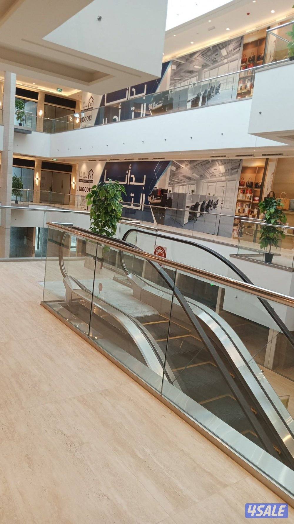 للايجار مكاتب تجارية بمجمع راقي بالسالمية4