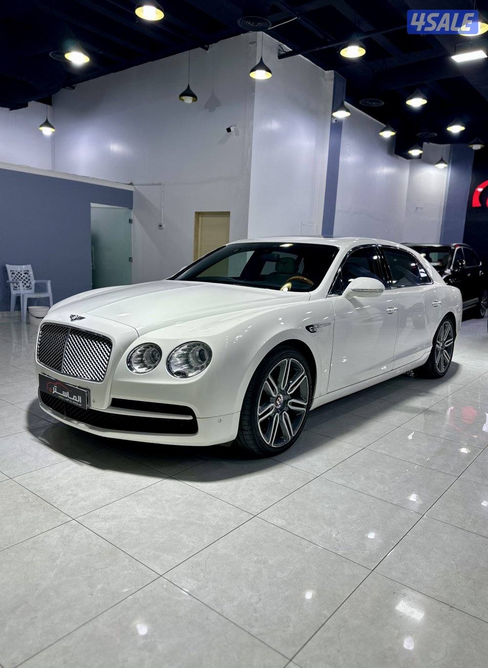 فلاينج سبير V8 موديل 2018 ماشي 62 الف1