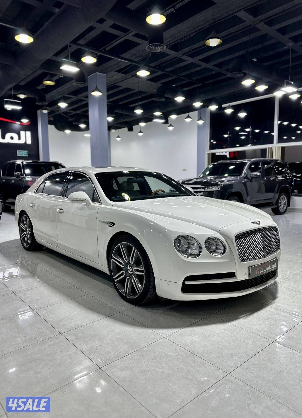 فلاينج سبير V8 موديل 2018 ماشي 62 الف2