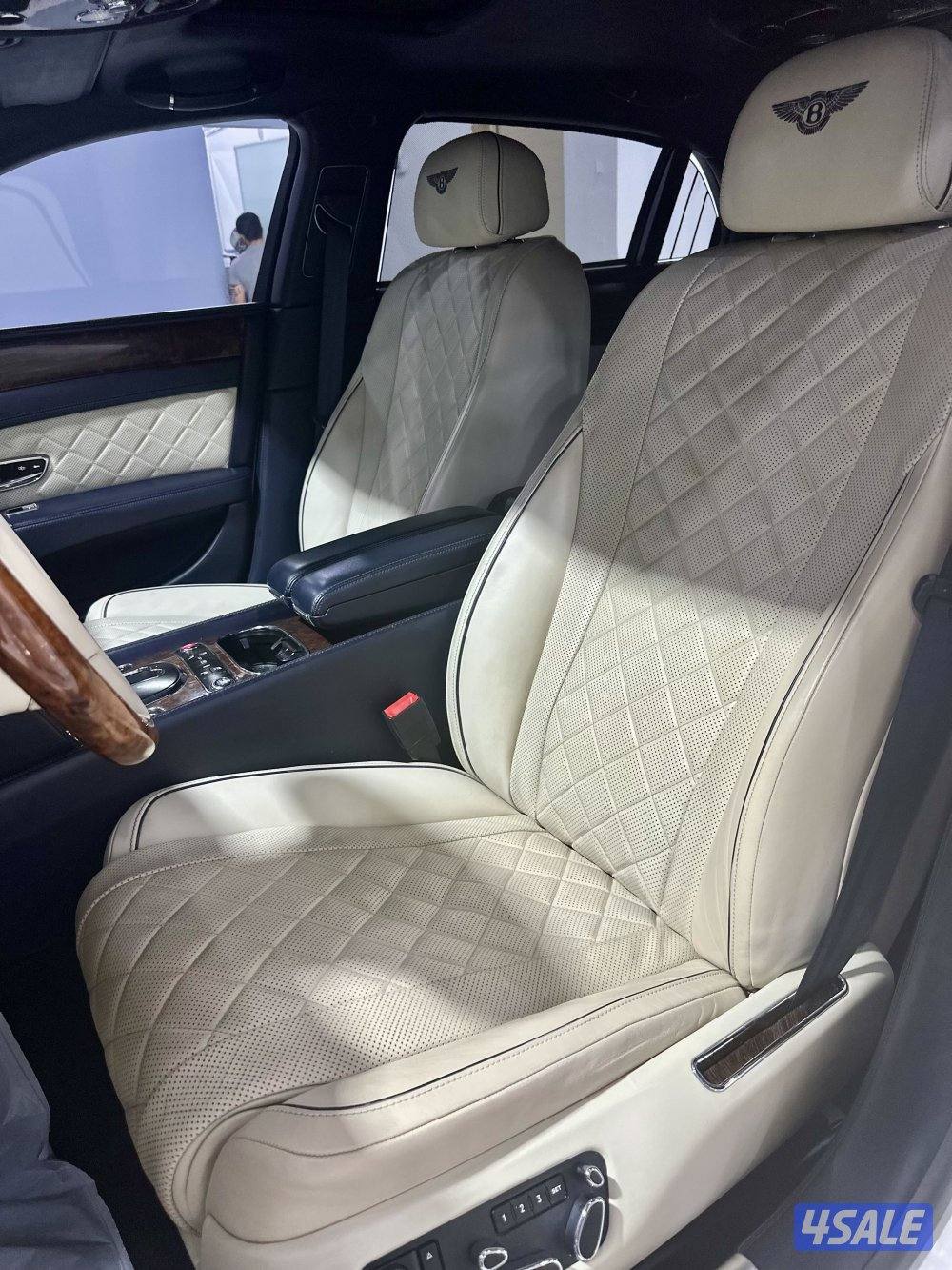 فلاينج سبير V8 موديل 2018 ماشي 62 الف9