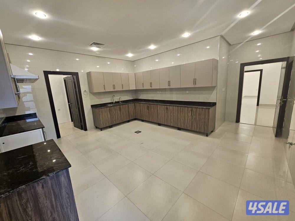 للايجار دور ارضي المسايل3