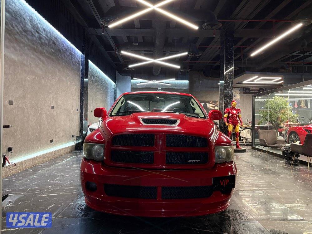 دودج رام SRT 102