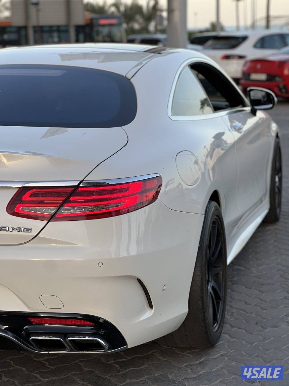 👇🏻للبيع مرسيدسS63 AMG بحالة ممتازة 👇🏻11
