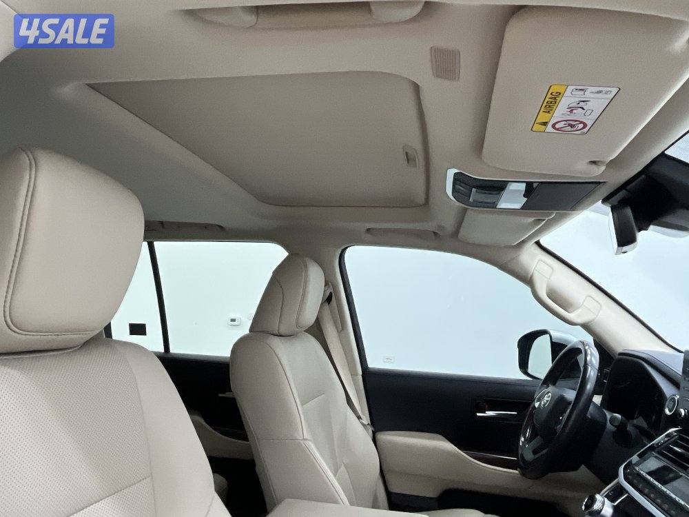 TOYOTA LAND CRUISER 22L3-GXR4AL_U7