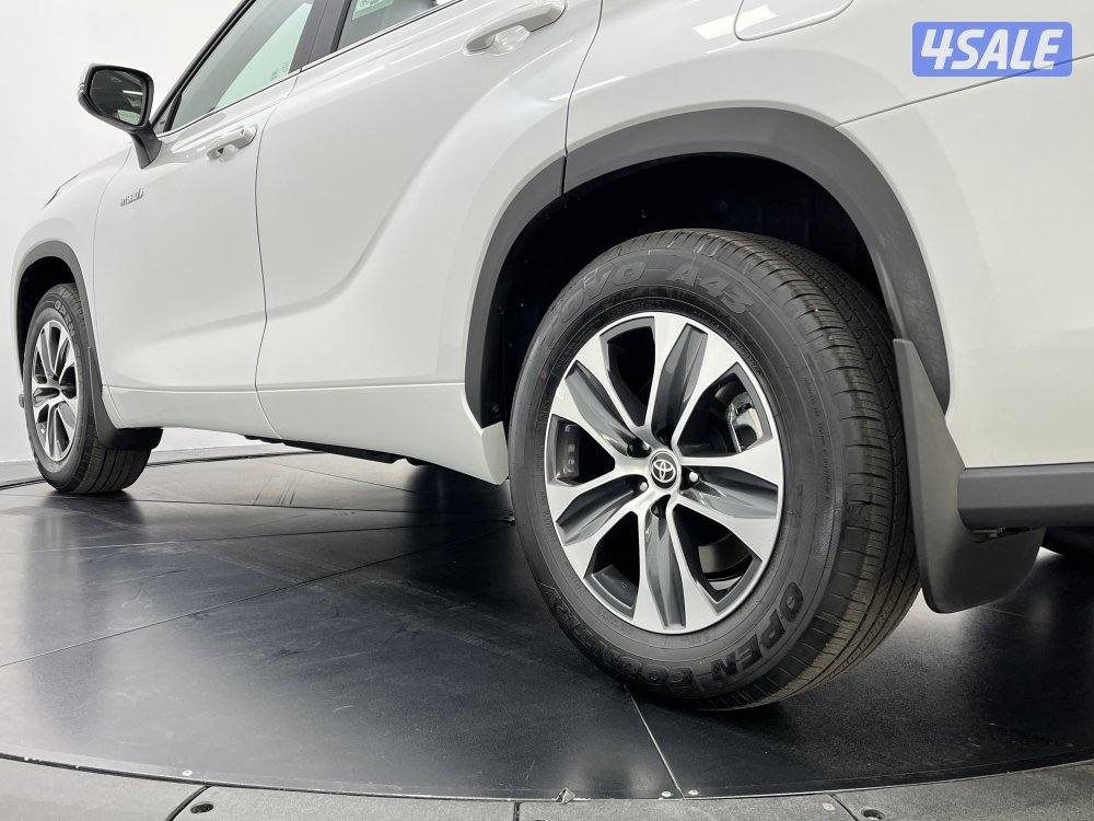 TOYOTA HIGHLANDER 24HL2-M6