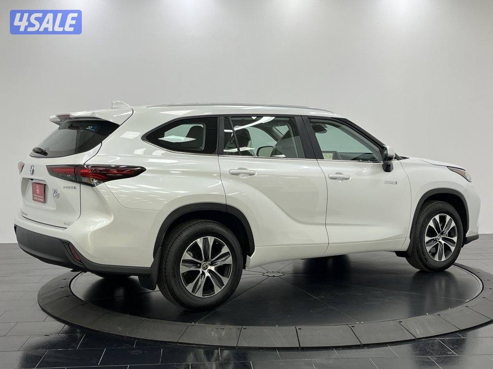 TOYOTA HIGHLANDER 24HL2-M10