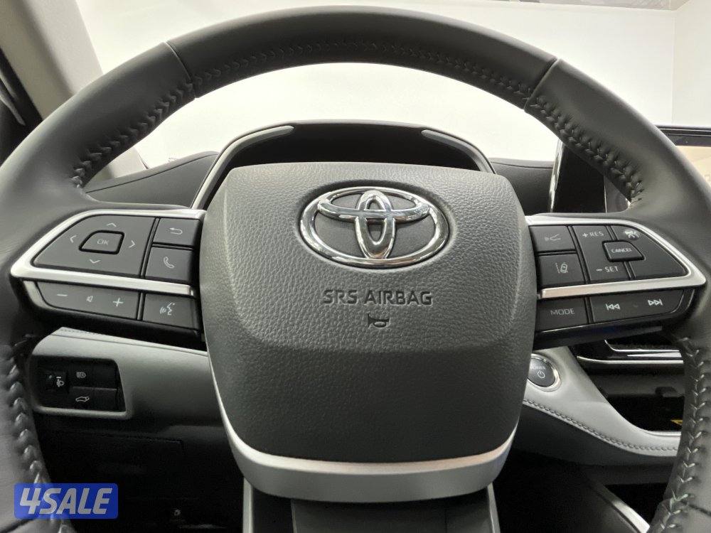 TOYOTA HIGHLANDER 24HL2-M4