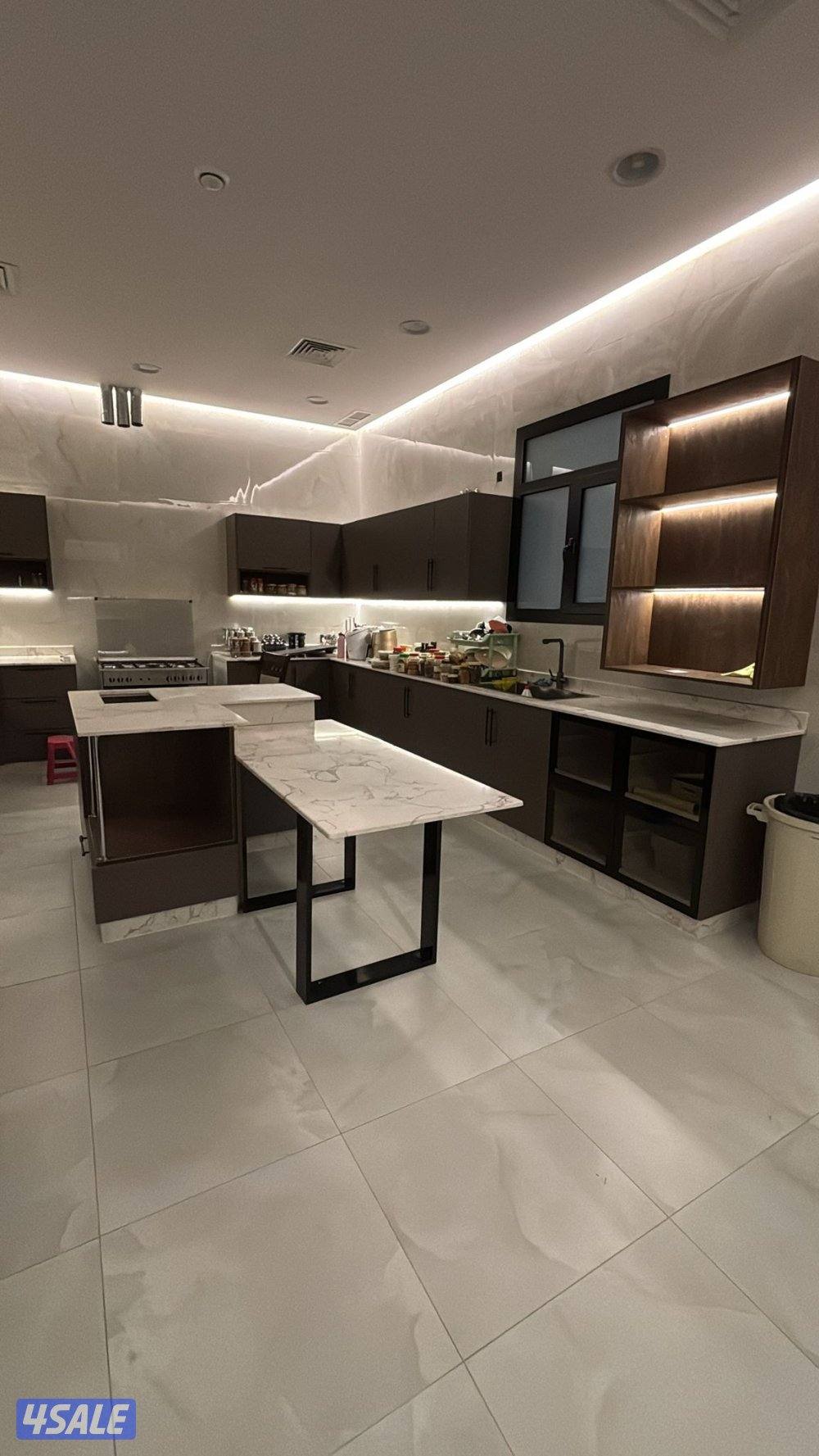 تصميم و تنفيذ مطابخ خشب الماني كفاله 30 سنه3