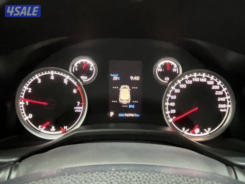 TOYOTA LAND CRUISER 22L3T-GXREF_U3