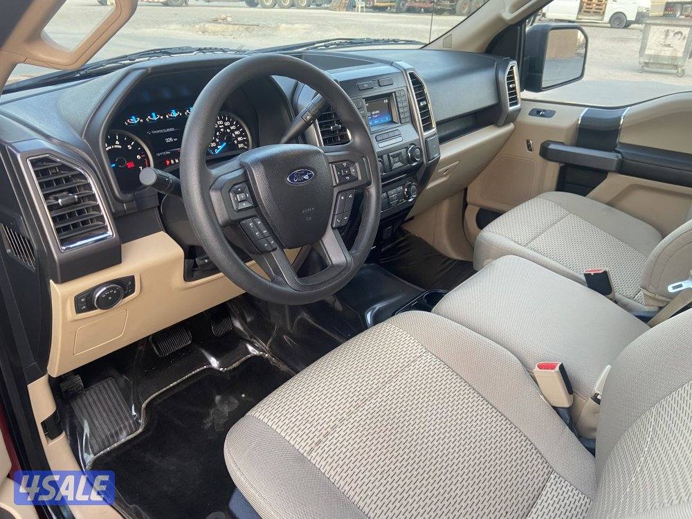 فورد  F150 موديل 2015 _بحاله نادره عداد 21 الف كم فقط4