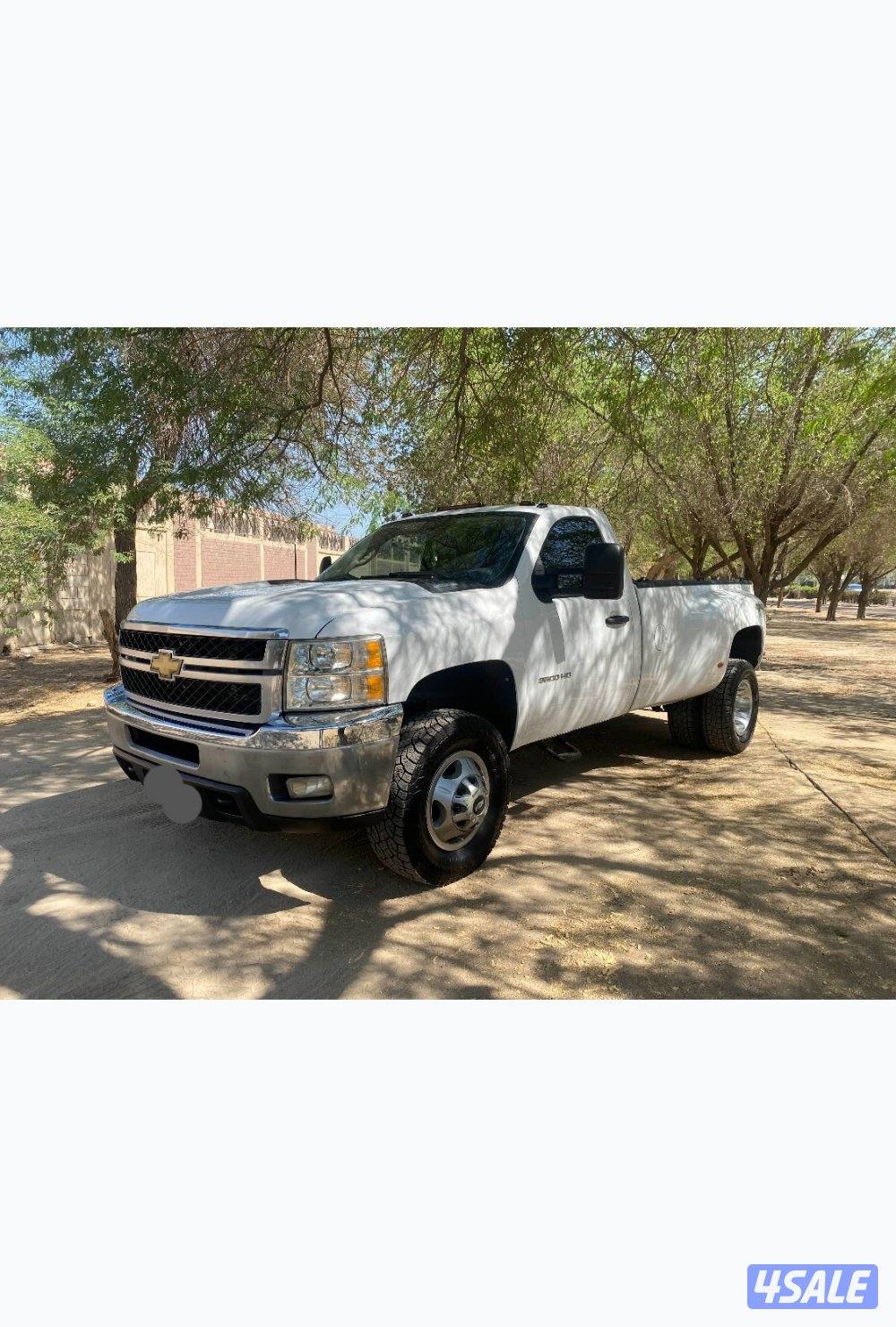 للبيع 3500 HD دولي 2011 وارد الوكاله3