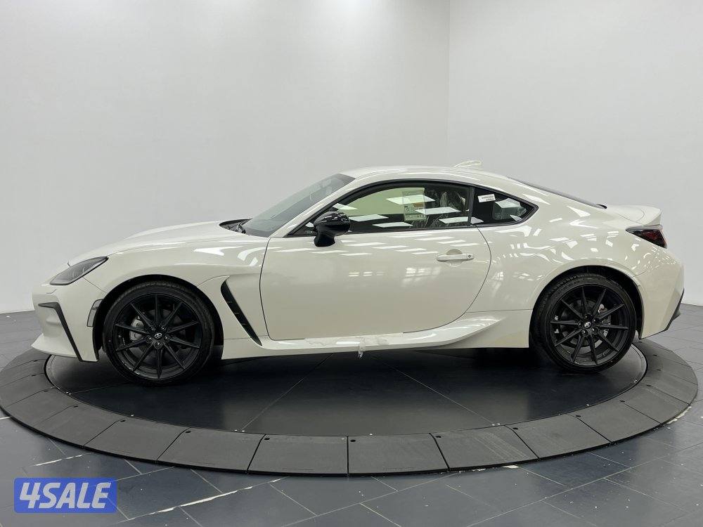 TOYOTA GR-86 23GR86-M_N2