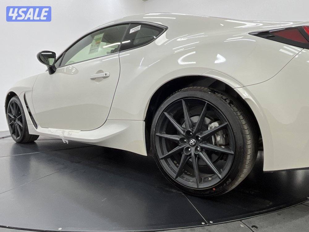 TOYOTA GR-86 23GR86-M_N6