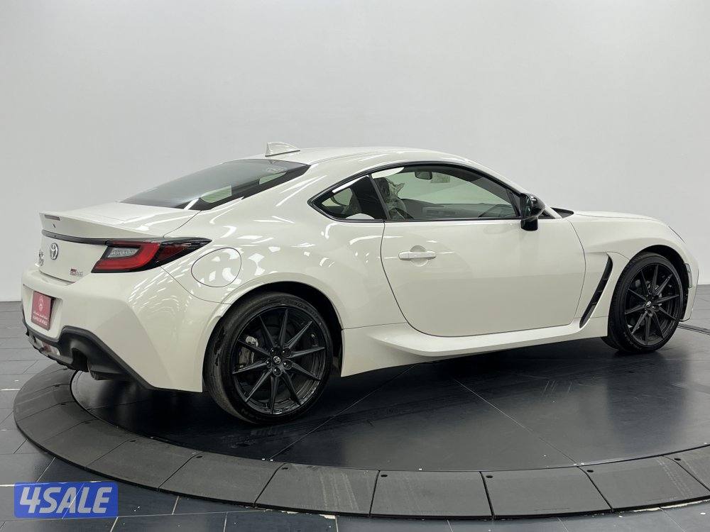 TOYOTA GR-86 23GR86-M_N10