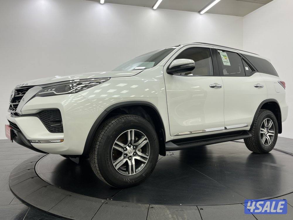 TOYOTA FORTUNER_N 23FT4H_U1