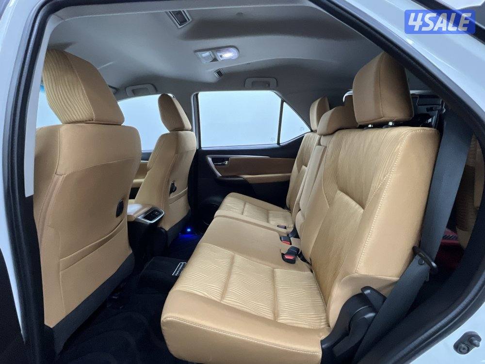 TOYOTA FORTUNER_N 23FT4H_U3