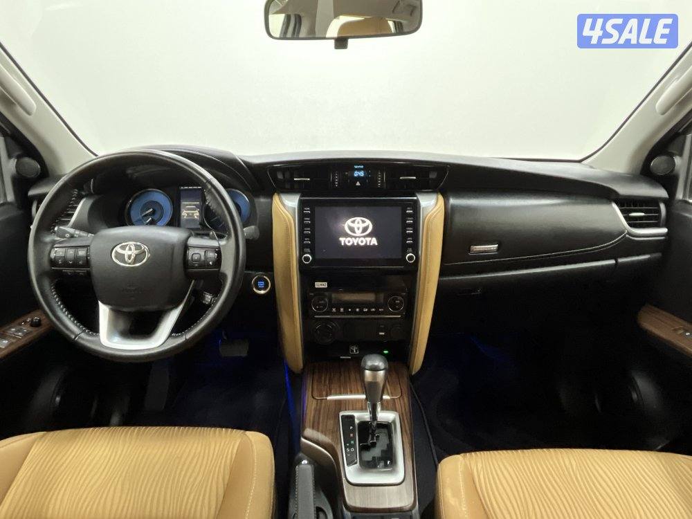 TOYOTA FORTUNER_N 23FT4H_U7