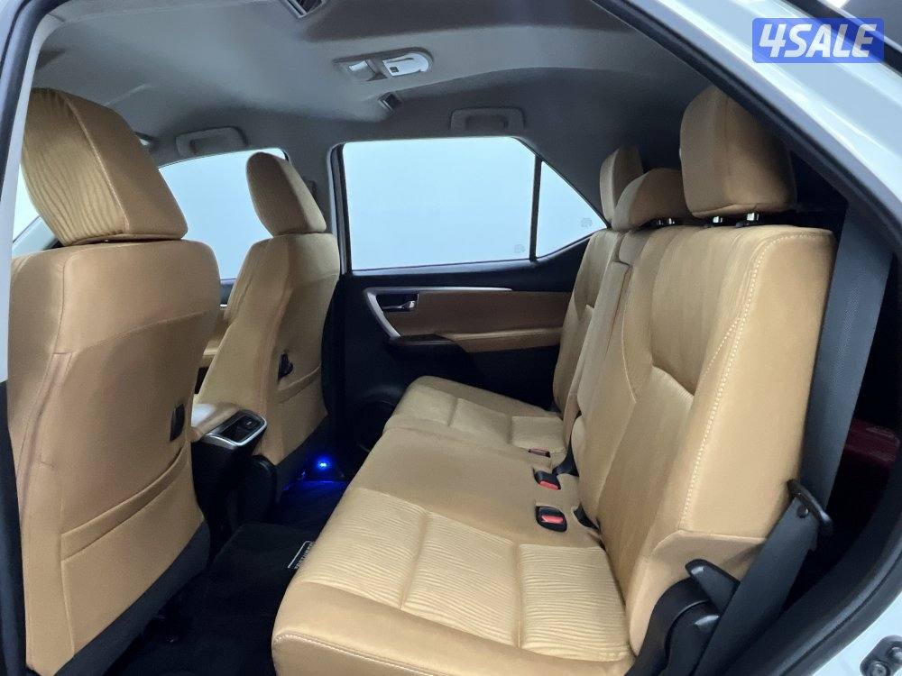 TOYOTA FORTUNER_N 23FT4H_U3