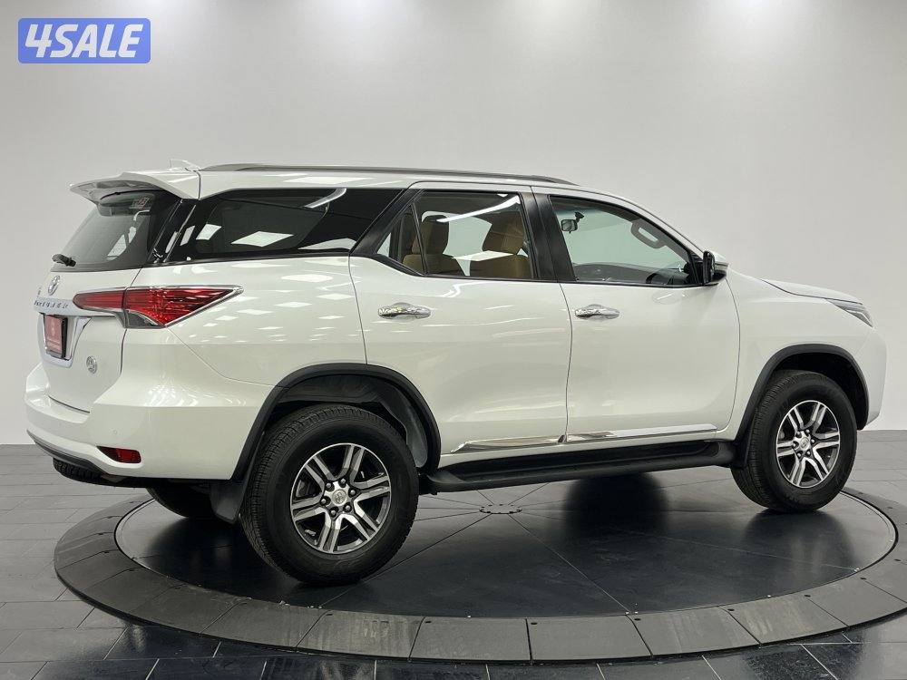 TOYOTA FORTUNER_N 23FT4H_U9