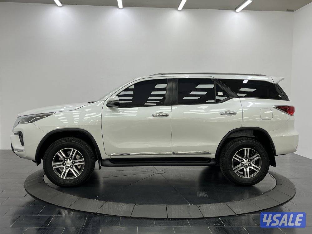 TOYOTA FORTUNER_N 23FT4H_U2