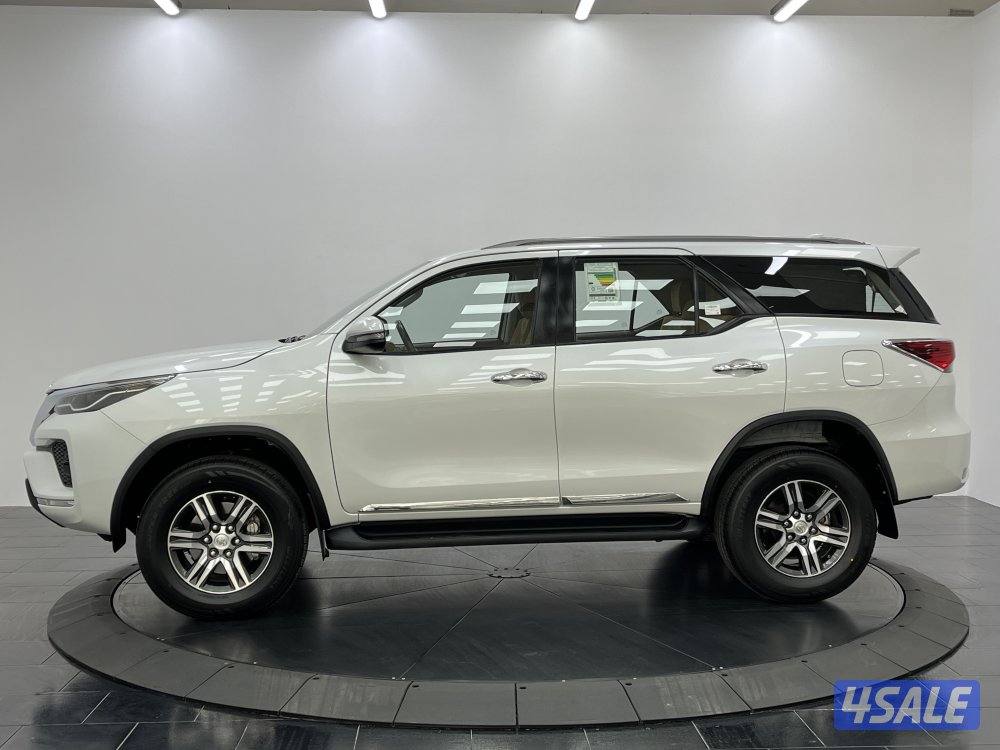 TOYOTA FORTUNER_N 23FT4H_U2