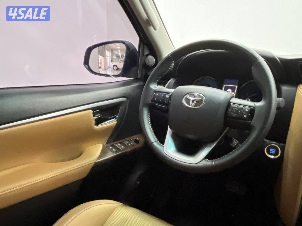 TOYOTA FORTUNER_N 23FT4H_U9