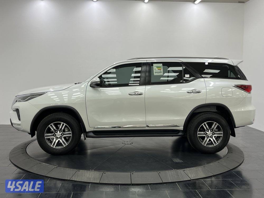 TOYOTA FORTUNER_N 23FT4H_U2
