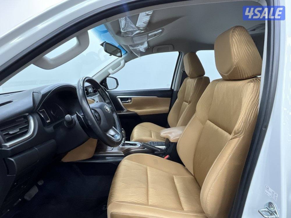 TOYOTA FORTUNER_N 23FT4H_U4