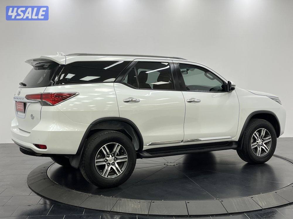 TOYOTA FORTUNER_N 23FT4H_U9