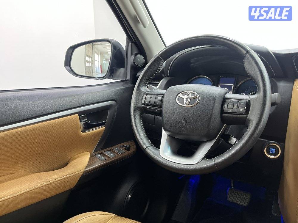 TOYOTA FORTUNER_N 23FT4H_U9