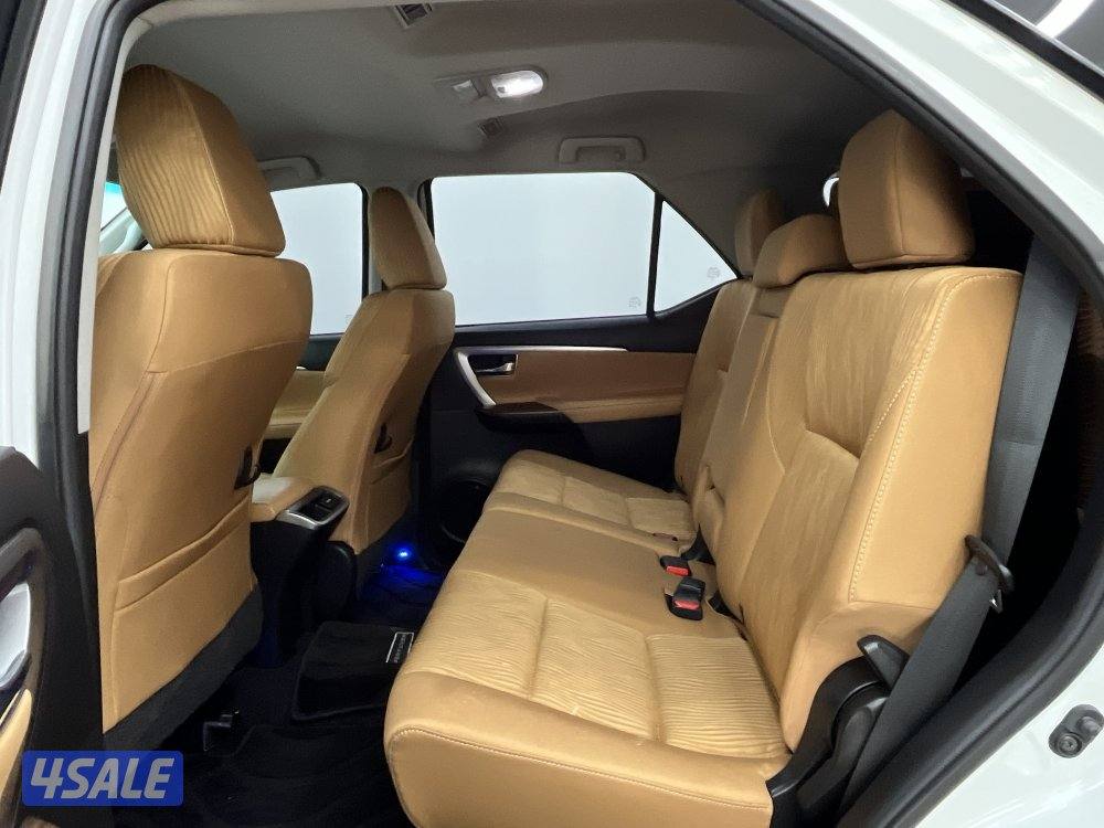 TOYOTA FORTUNER_N 23FT4H_U3