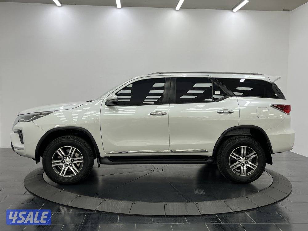 TOYOTA FORTUNER_N 23FT4H_U2